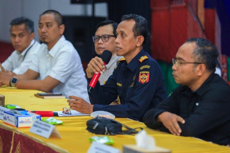 Pukulan Telak Mafia Satwa! Bea Cukai Priok Gagalkan Ekspor Ilegal 3,05 Ton Sisik Trenggiling