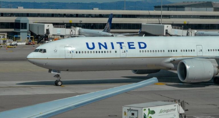 Efek Buruk Konflik AS-Iran: Maskapai AS Kompak Pangkas Rute Penerbangan