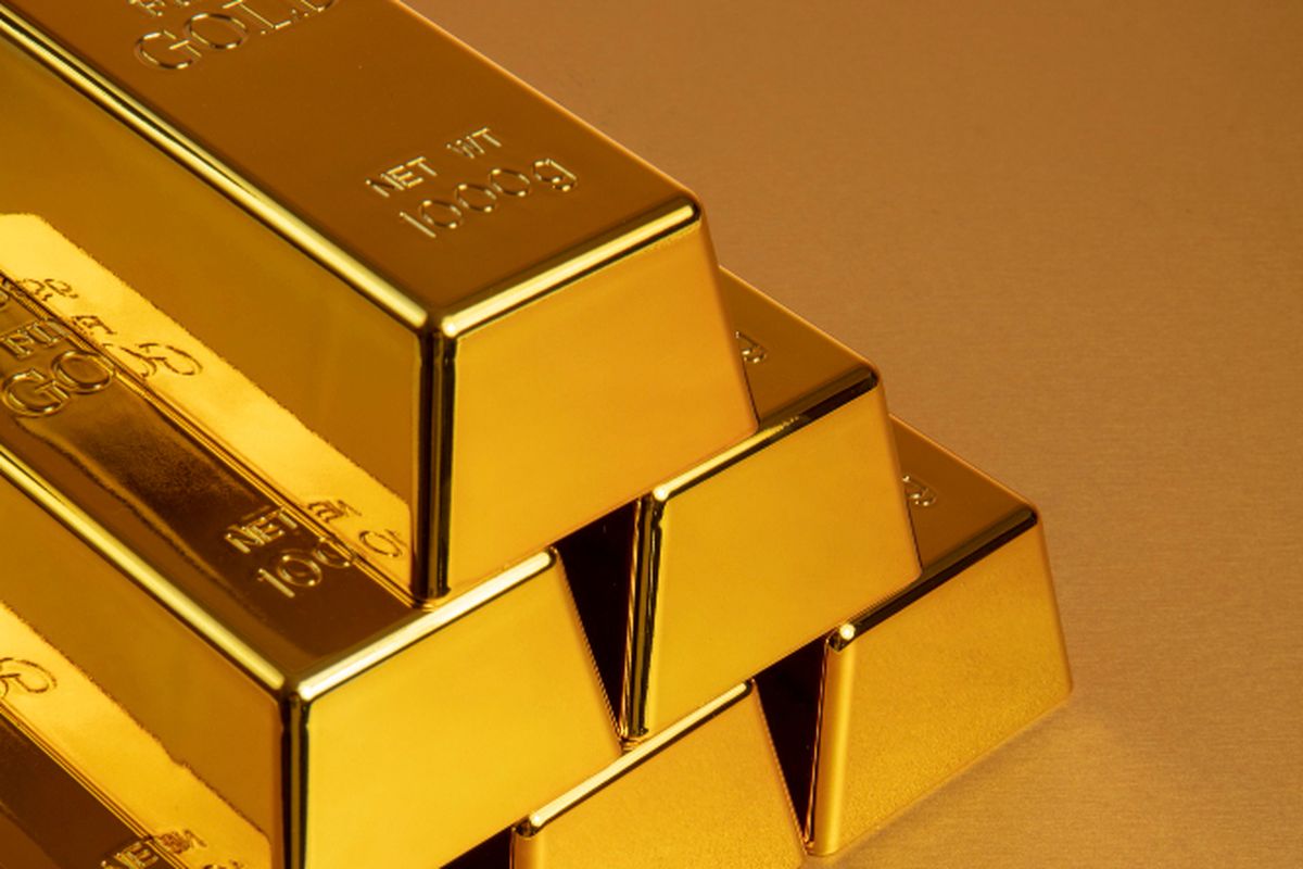 Harga Emas Dunia Rebound ke 4.500 Dollar AS: Gelombang Aksi Borong Global Guncang Pasar Komoditas