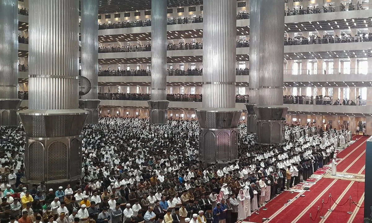 Transformasi Spiritual: Khotbah Idul Fitri di Istiqlal Ajak Umat Tebar Kebaikan Nyata
