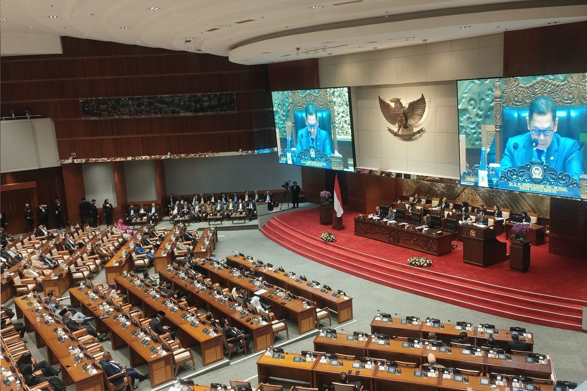 Keputusan Bersejarah MK: Aturan Uang Pensiun DPR Inkonstitusional Bersyarat, Pemerintah Wajib Susun UU Baru