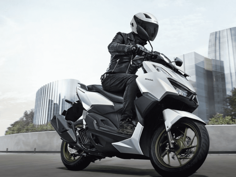 Pemilik Motor Wajib Tahu! NJKB Honda Vario 160 Naik di 2026, Pajak Tahunan Bakal Lebih Mahal