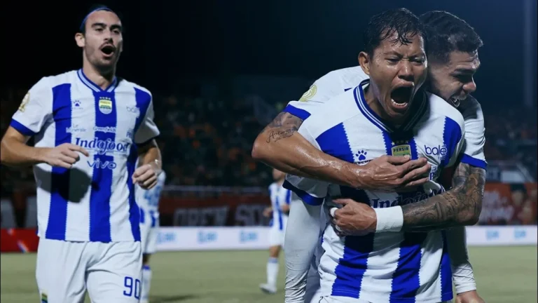 Drama Stadion Batakan: Borneo FC dan Persib Bandung Berbagi Poin, Hodak Soroti Keputusan Wasit