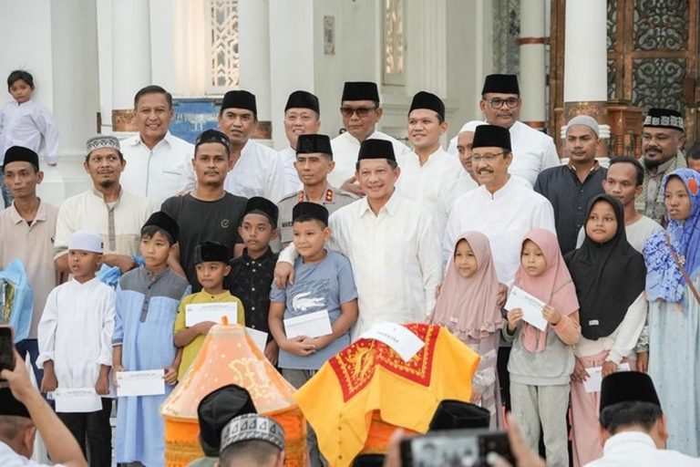 Malam Puncak Penuh Berkah! Tito Karnavian Tutup Khanduri Nuzulul Quran di Aceh Ramadan Festival 2026
