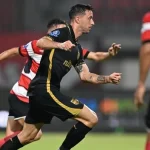 Borneo FC Samarinda Tampil Perkasa! Pesut Etam Hancurkan Madura United 3-1 di Gelora Bangkalan