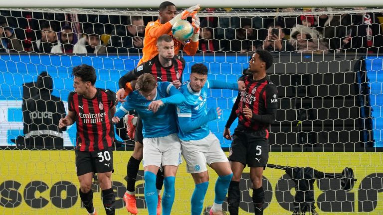 Head to Head Napoli Vs Milan: Potensi Duel Sengit di Naples